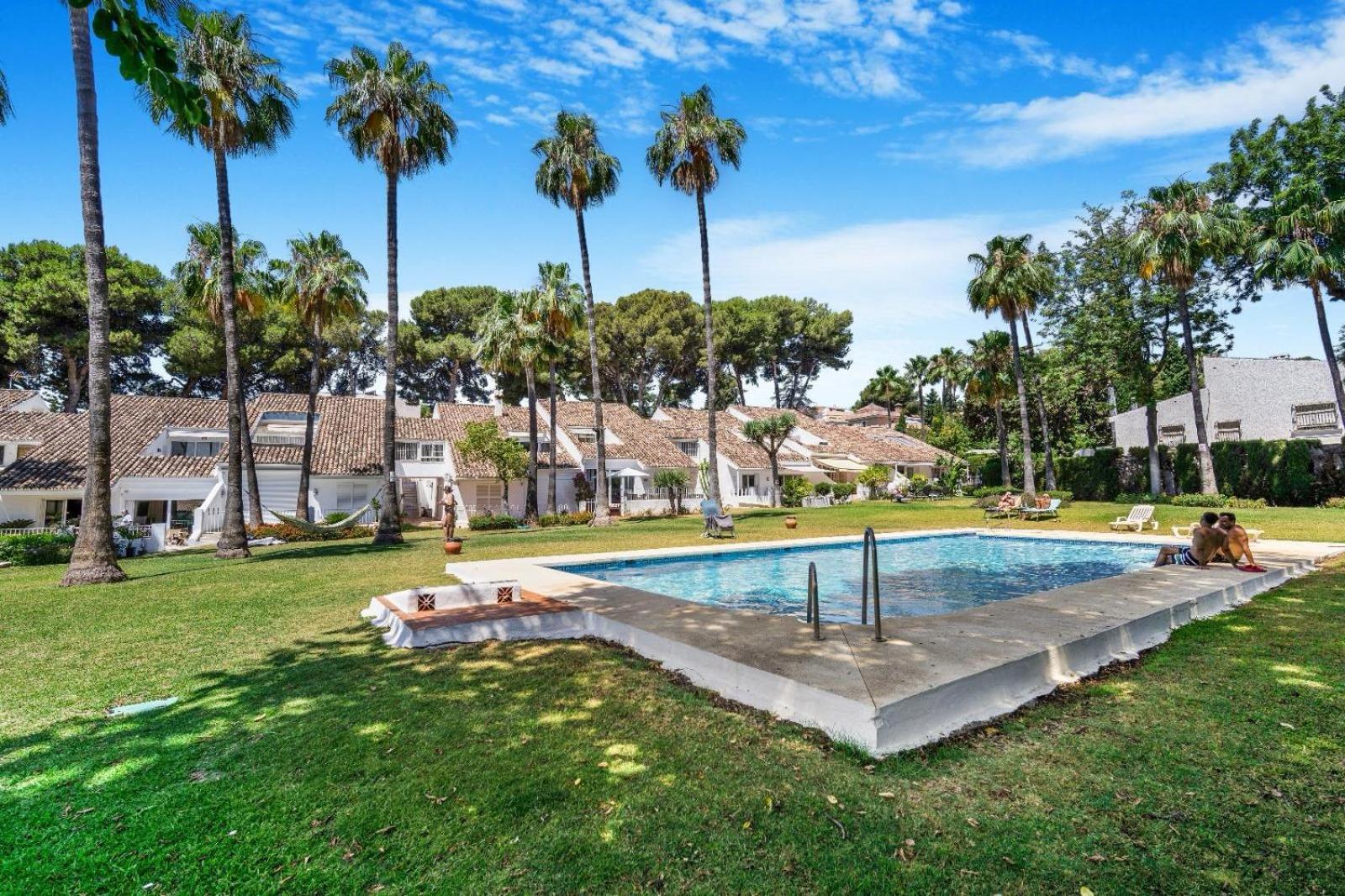 Jazmines Nueva Andalucia Terrace Pool Apartemen *