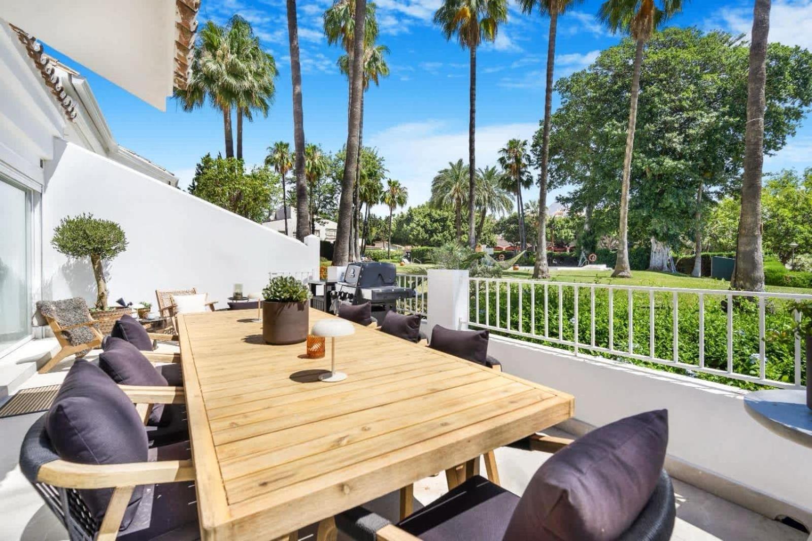 Apartemen Jazmines Nueva Andalucia Terrace Pool Marbella